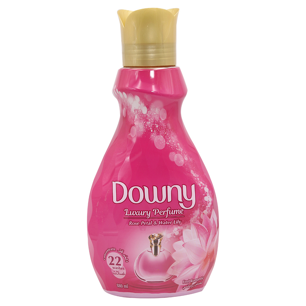 Downy Luxury Perfume Concentrate Fabric Softener Feel Romantic 880ml